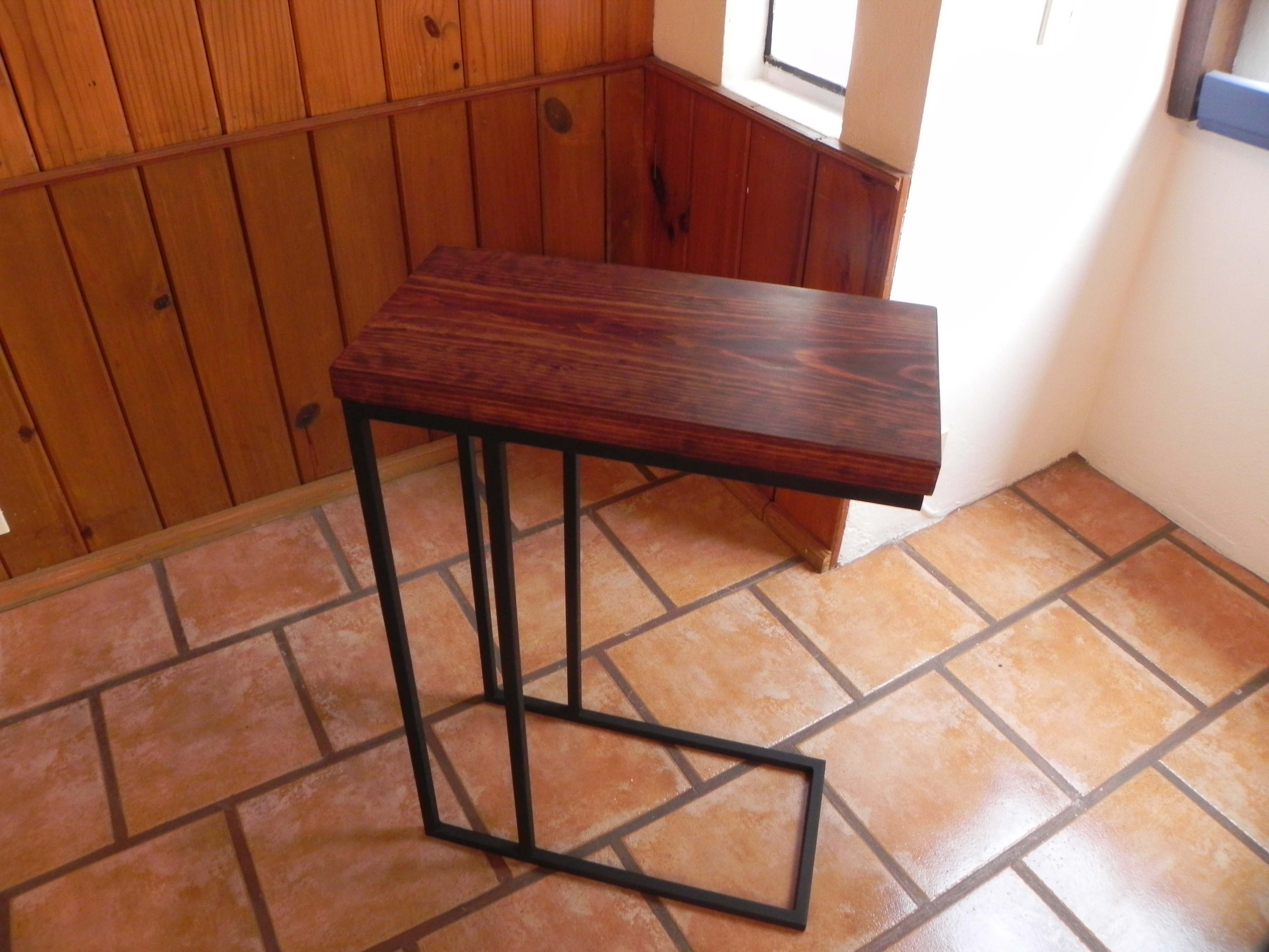 MESA MIGALA AUXILIAR ALTA